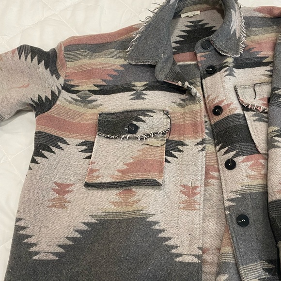 Aztec jacket - Picture 13 of 13